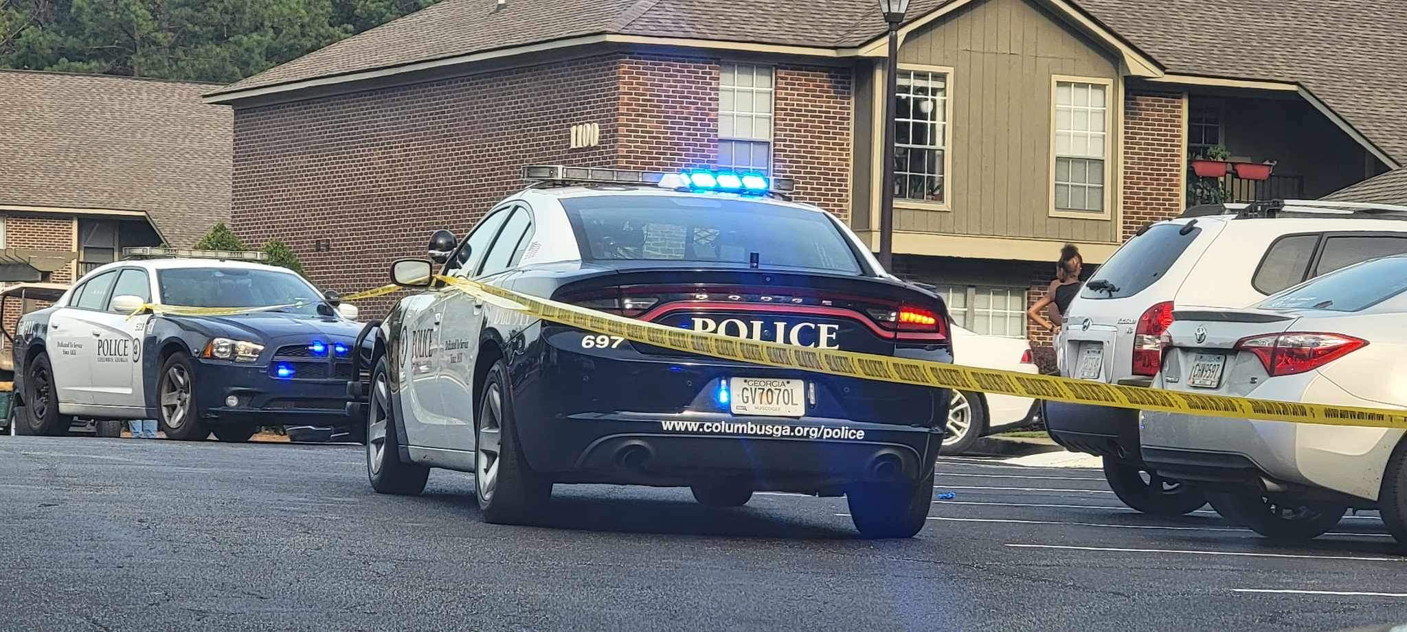 Columbus police on scene of shooting at Hunters Run apartment complex ...