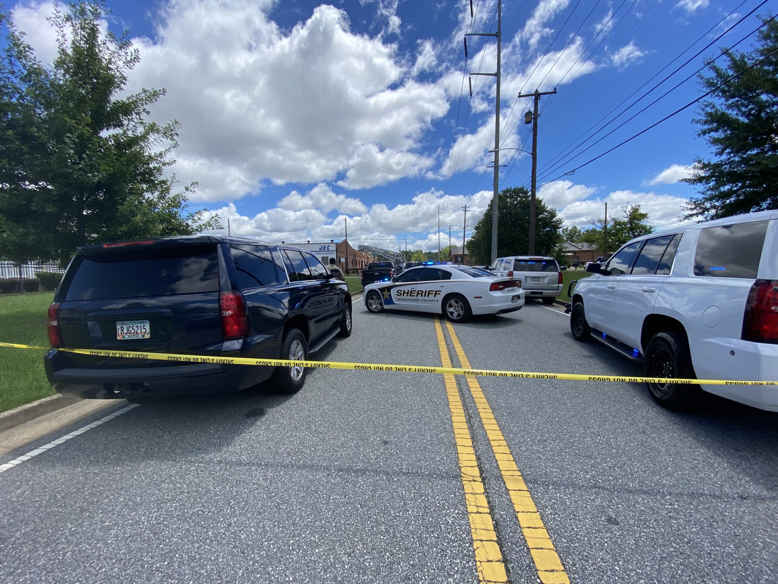 Heavy police presence after car crashes into building on 9th Street in ...