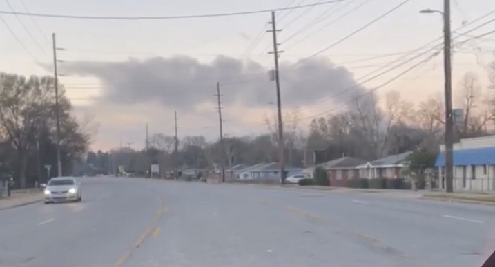 House fire reported on Patty Avenue in Columbus – CNAW 2 with Colin ...