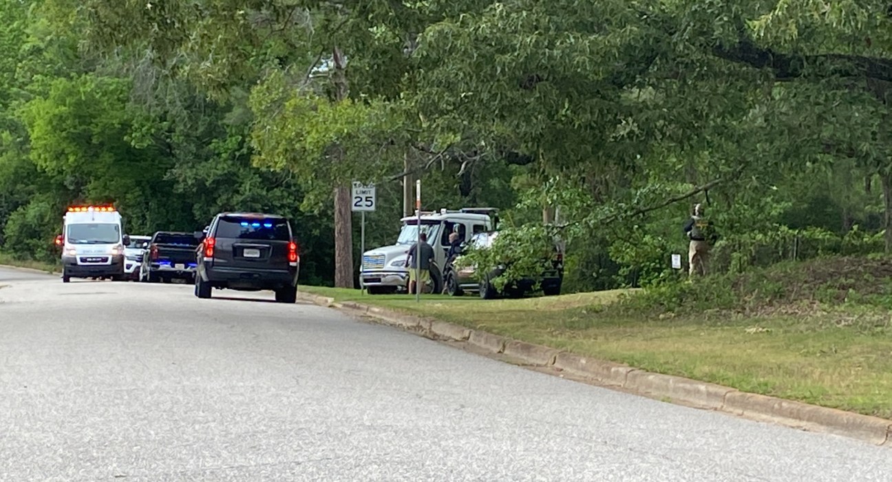 High speed pursuit ends in crash in Phenix City – CNAW 2 with Colin ...
