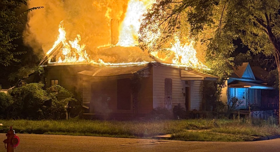 Columbus firefighters extinguish overnight fire – CNAW 2 with Colin ...