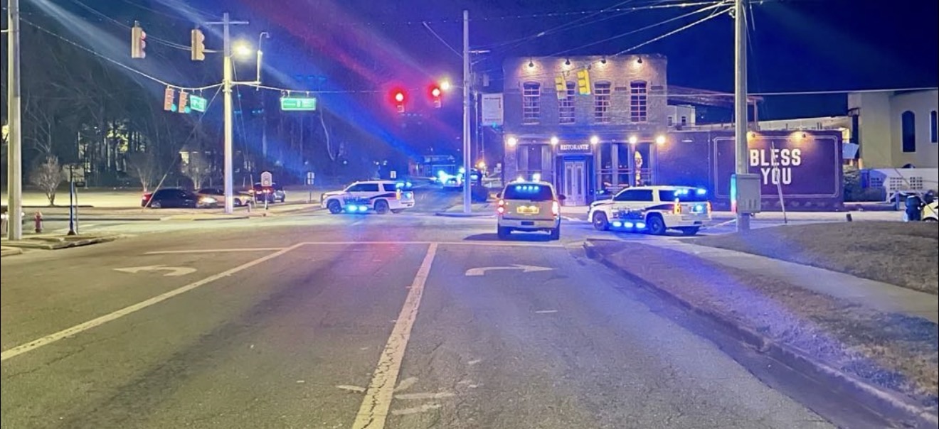 Man arrested after shooting, vehicle crash incident in downtown Opelika ...