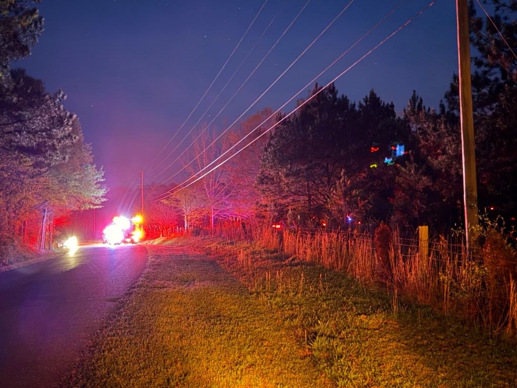 Fire crews respond to two fires Friday night in Russell County – CNAW 2 ...