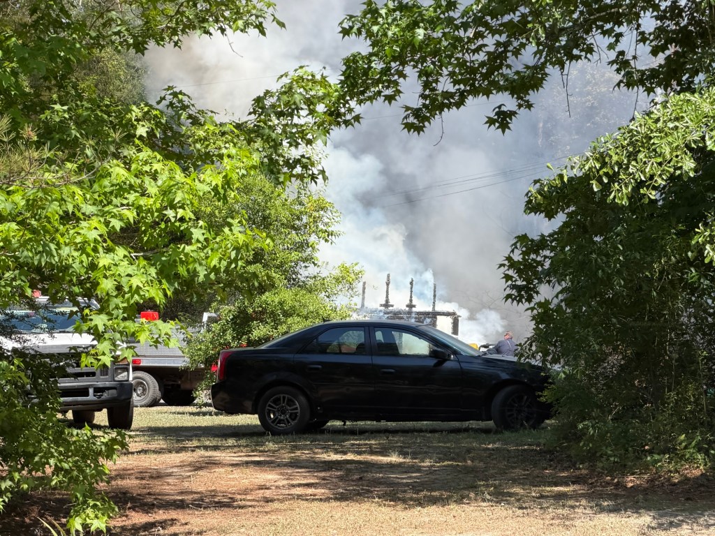 Smiths Station fire crews extinguish shed fire – CNAW 2 with Colin ...