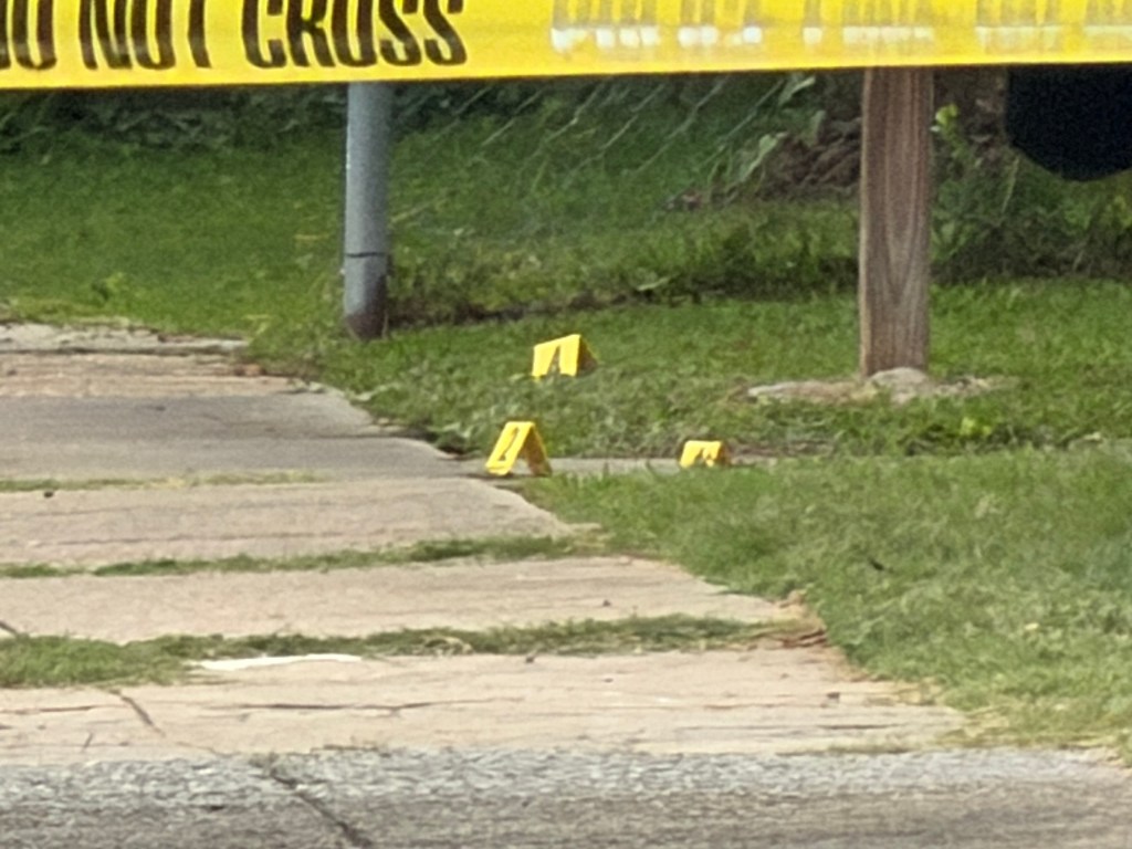Columbus Police investigating shooting Saturday night on Beacon Ave ...