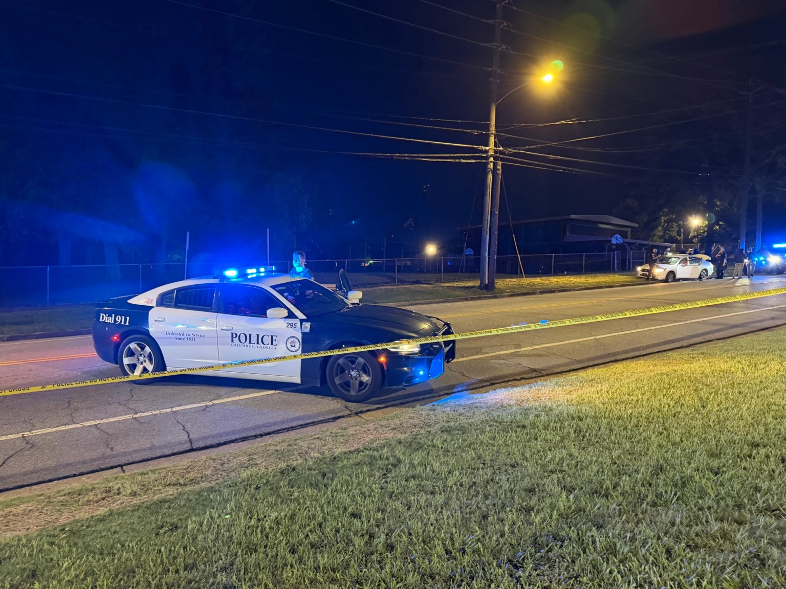 Three injured after overnight shootings spark multiple crime scenes in ...