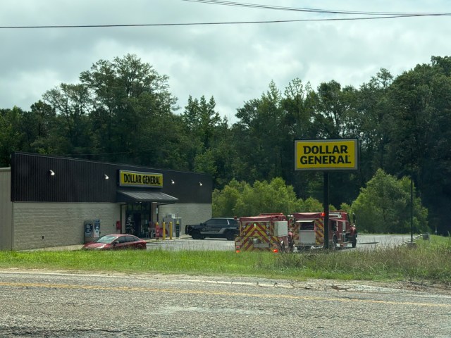 Faulty equipment causes smoke scare at Salem Dollar General store