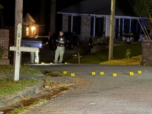 BREAKING: Dozens of evidence markers placed at east Columbus shooting scene